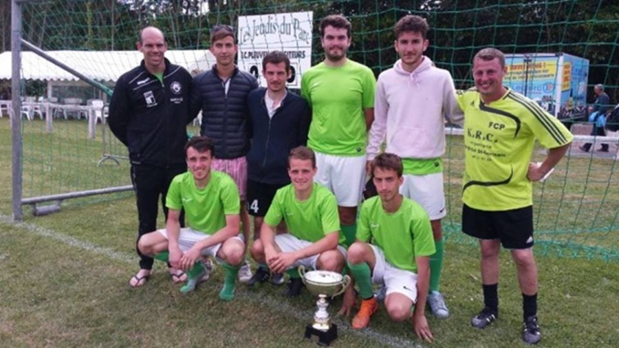 " Les Fraises" Vainqueur Du Sixte Du FC Pleuven - Fouesnant - Football ...