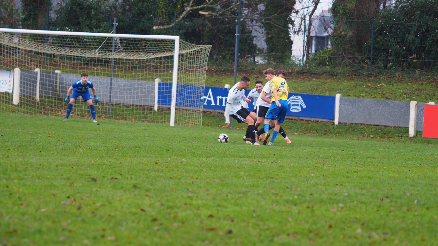 L'onctuosité De La Stella Maris Dérive Le FC Pont L'Abbé - Douarnenez ...